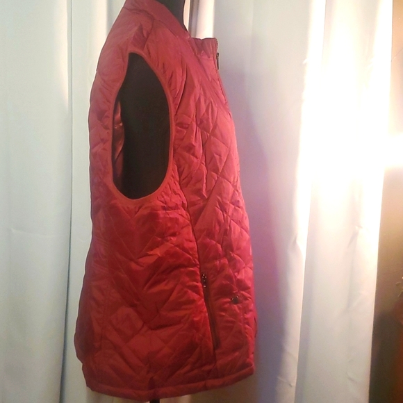 NWT Burgundy vest - Picture 3 of 6